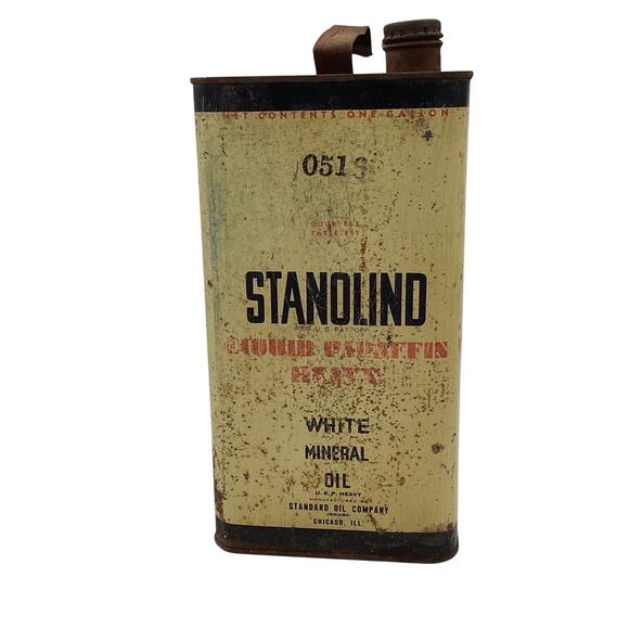 STANDARD OIL STANOLIND LIQUID PARAFFIN WHITE MINERAL OIL 1 GALLON ANTIQUE TIN
